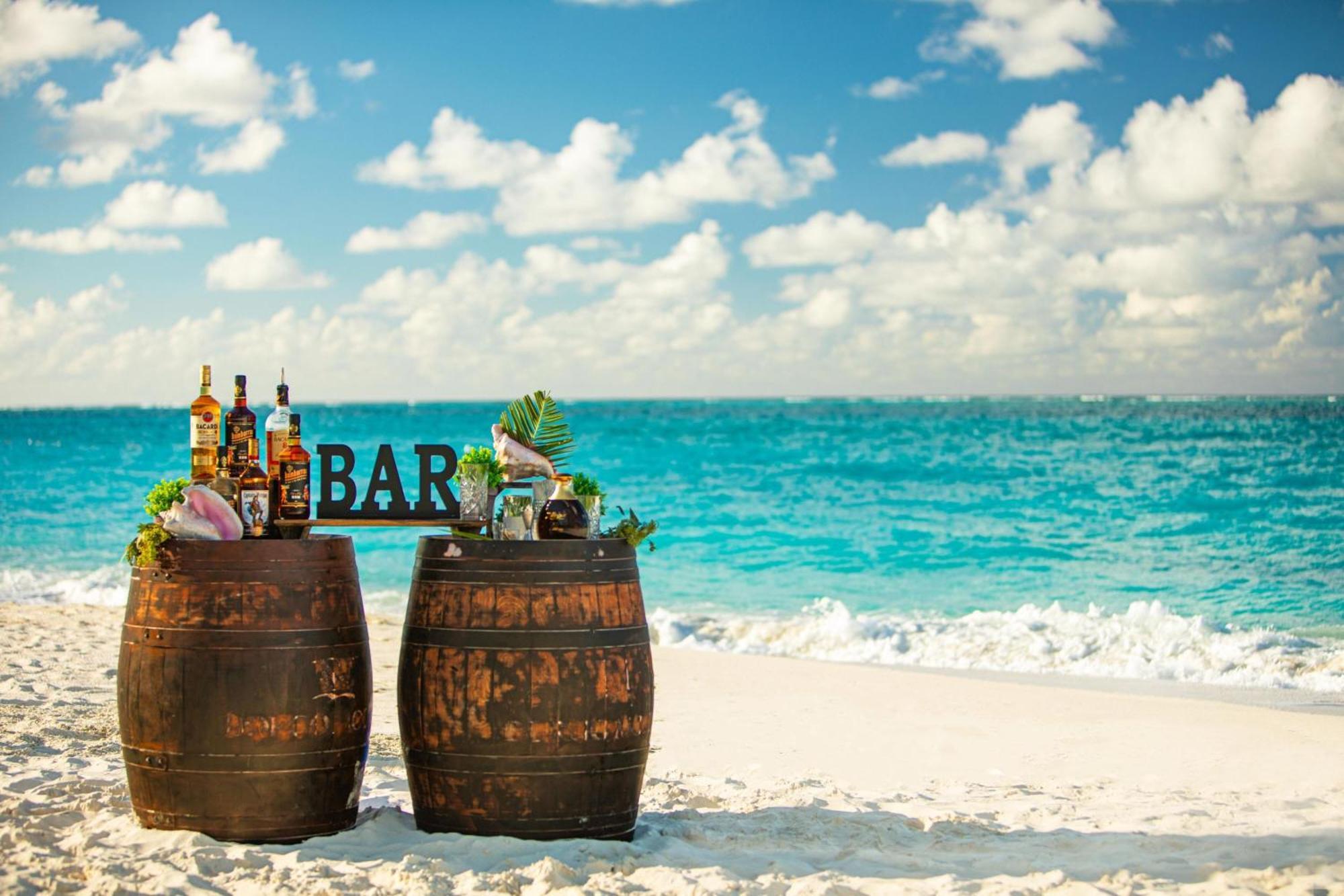 The Ritz-Carlton, Turks & Caicos Hotel Grace Bay Eksteriør billede